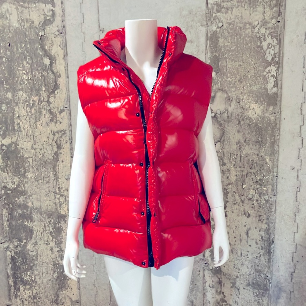 SAM NEW YORK CHERRY COLORED FIELD VEST NWT SIZE XL